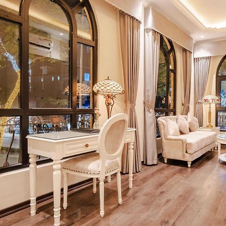 The Castle Hotel 하노이 외부 사진