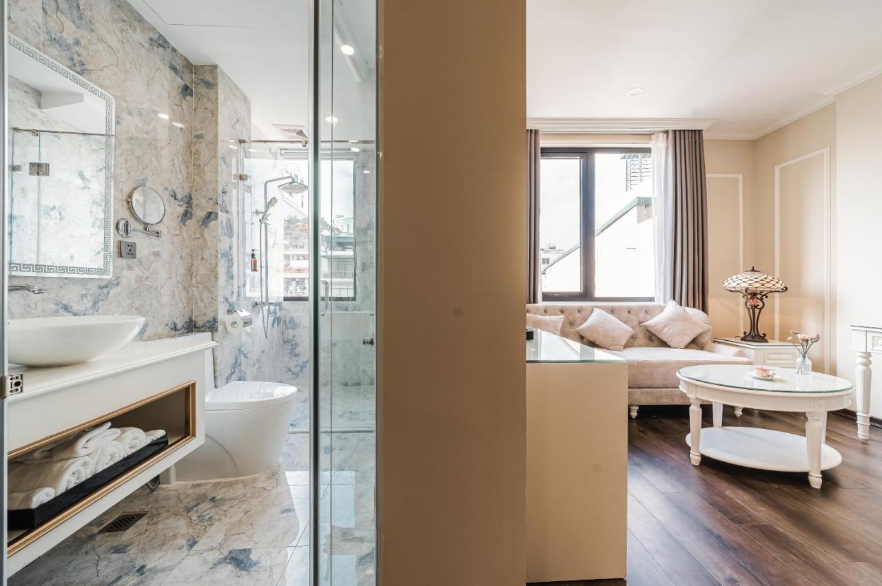The Castle Hotel 하노이 외부 사진